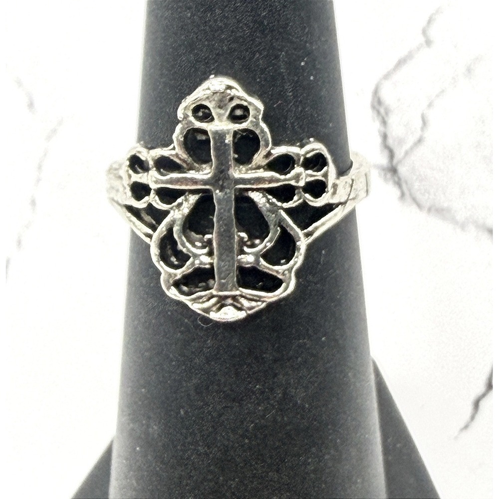 Silver Tone Ornate Cross Ring Size 5.25 Gothic Filigree Religious Statement Ring